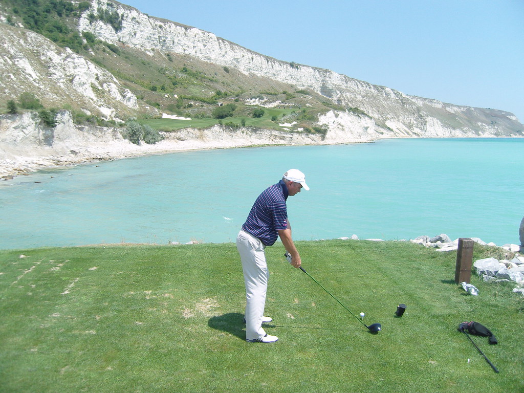 thracian cliffs hole 6 0045