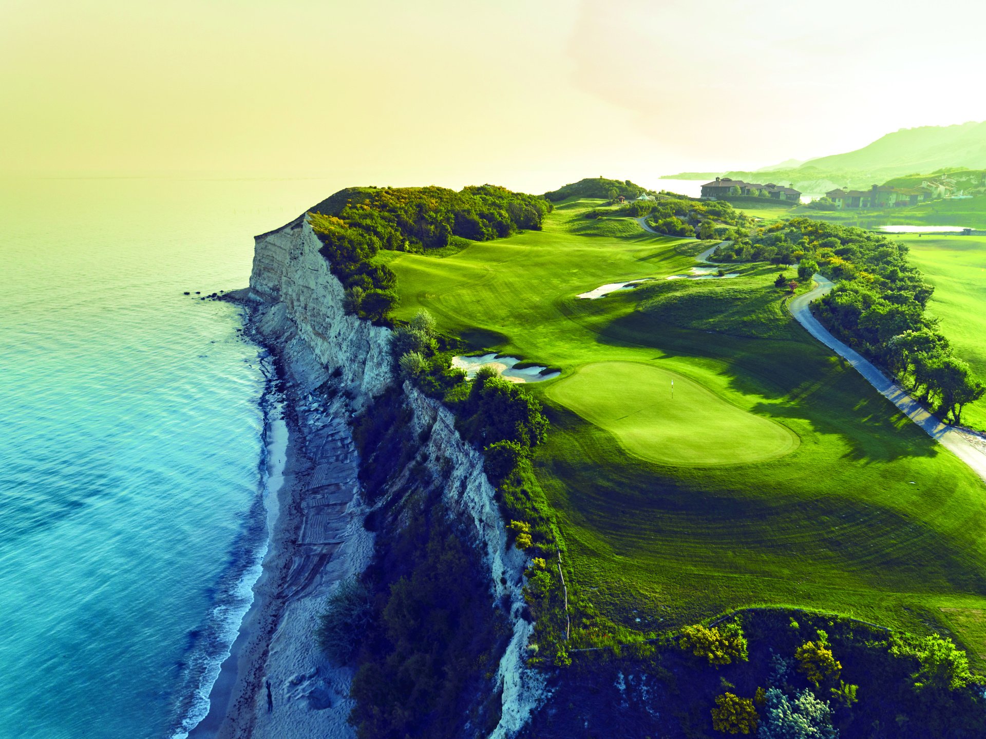 Thracian Cliffs scenery
