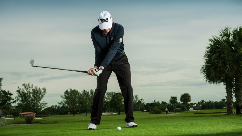 tiger top of swing 0042