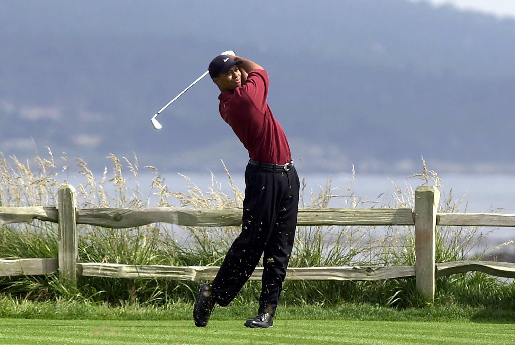 tiger woods 2000 swing records.