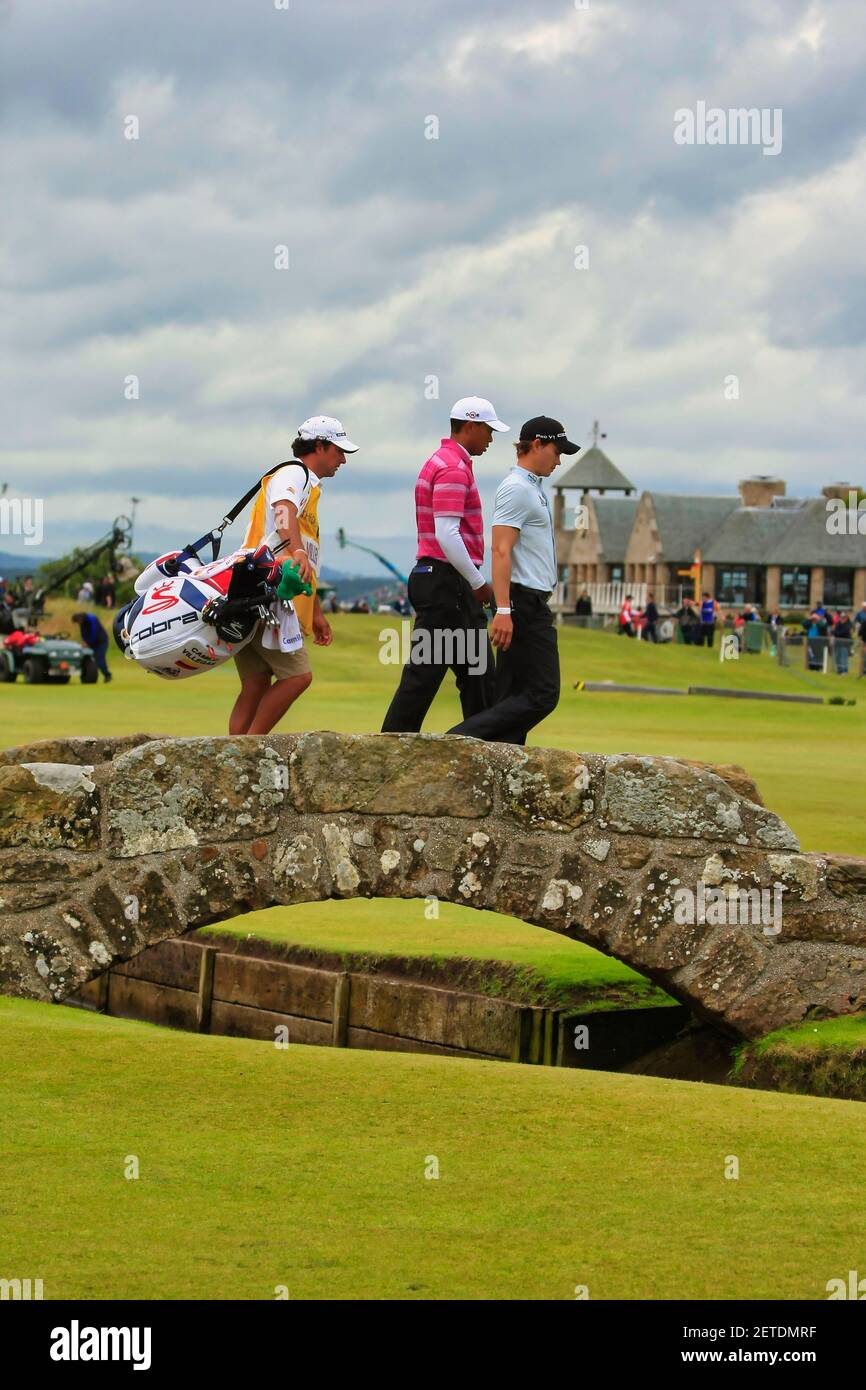 tiger woods st andrews bridge 0016