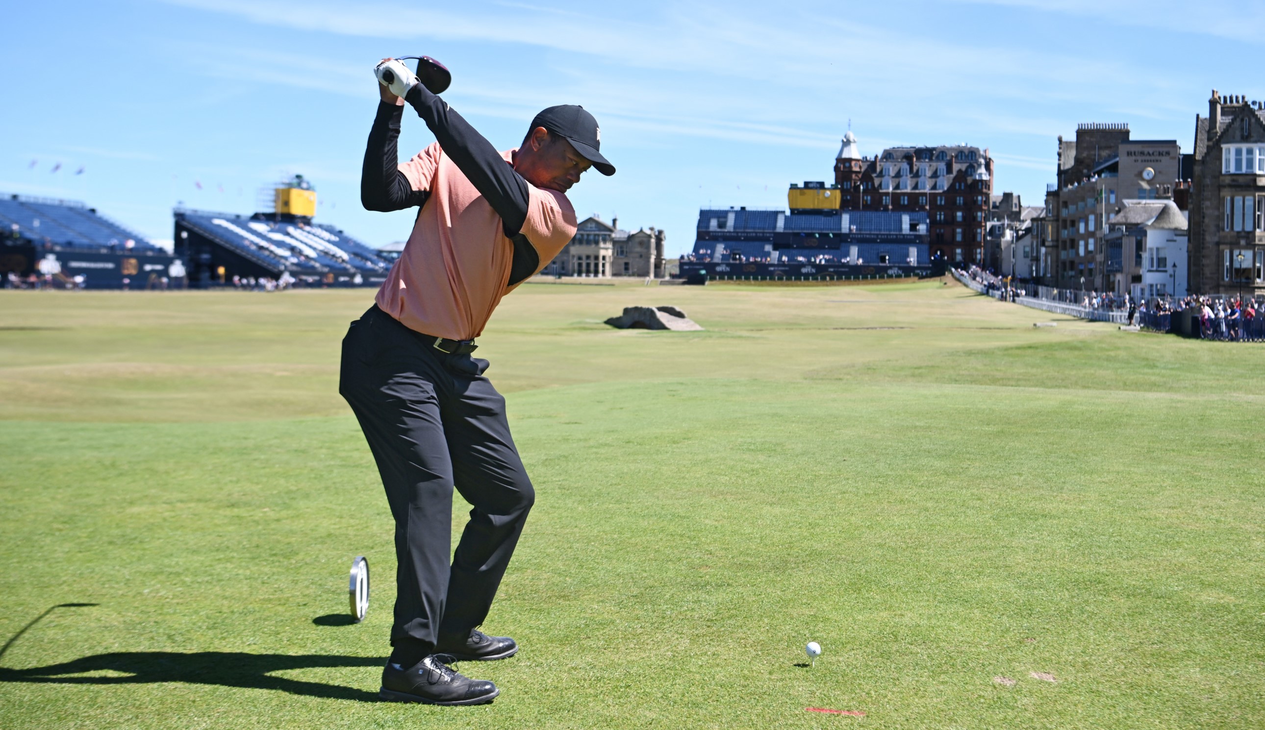 tiger woods st andrews bridge 0018