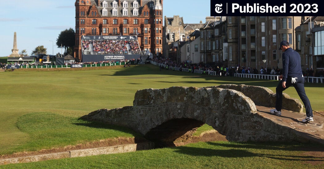 tiger woods st andrews bridge 0020