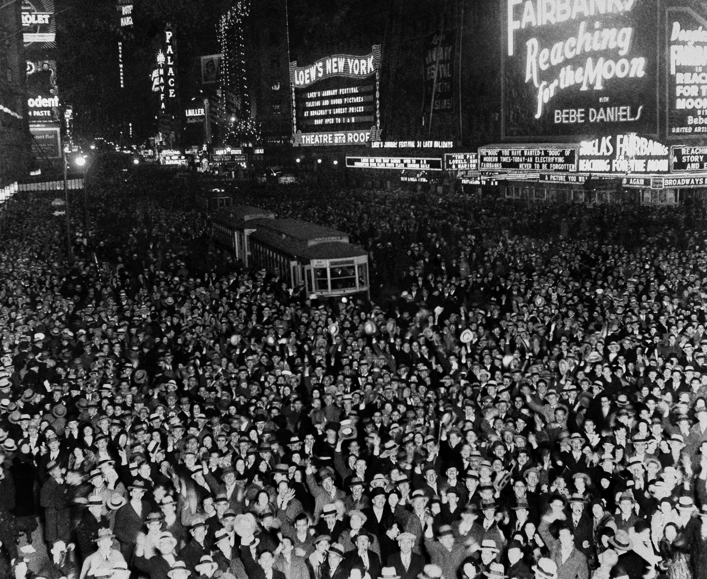 times square 1930 0020