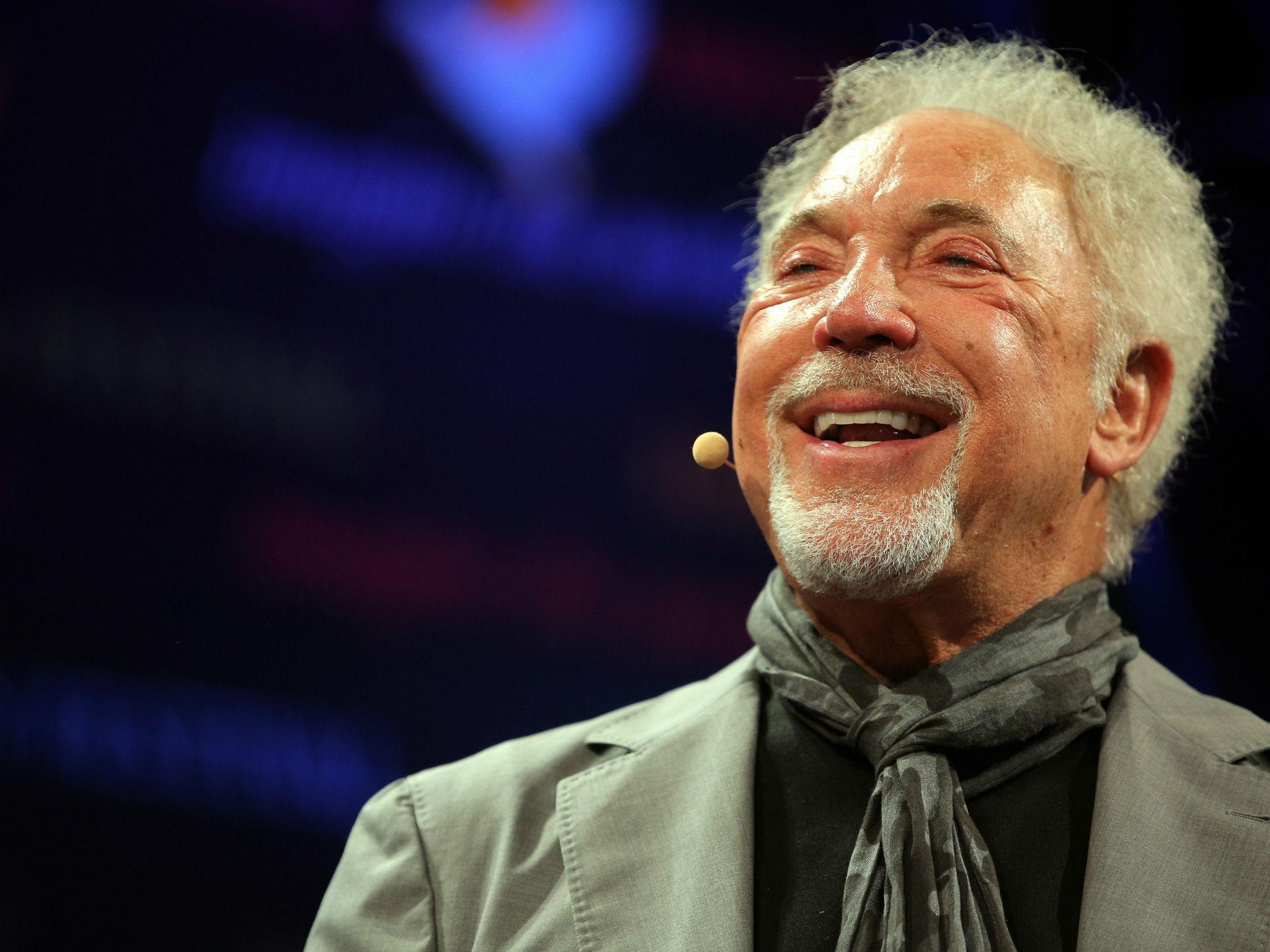 tom jones and priscilla presley photos 0016