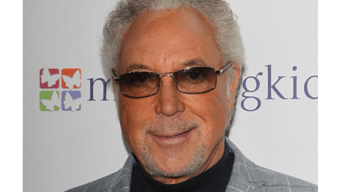 tom jones and priscilla presley photos 0021