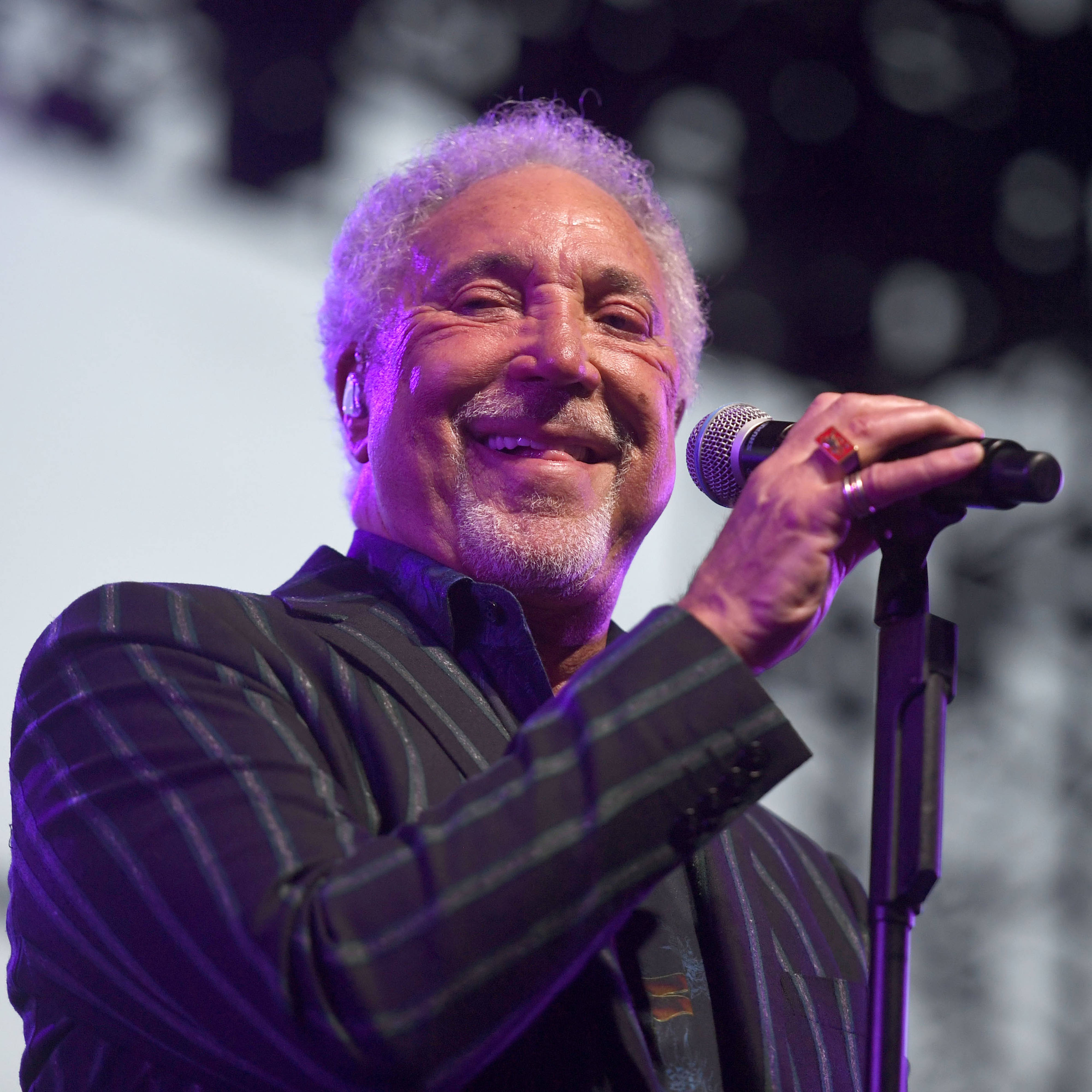 tom jones and priscilla presley photos 0040