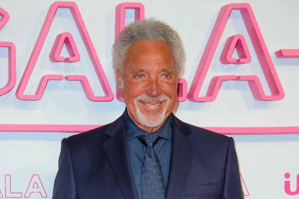 tom jones and priscilla presley photos 0043