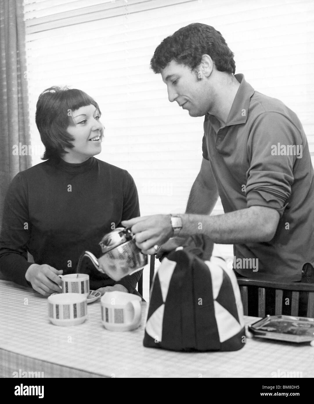 tom jones and priscilla presley photos 0049