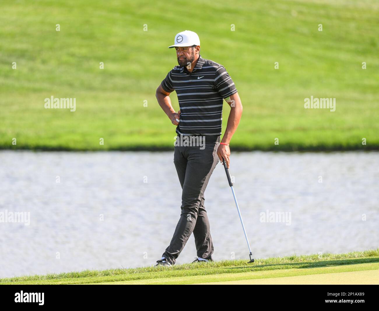 tony finau farmers insurance open 0011