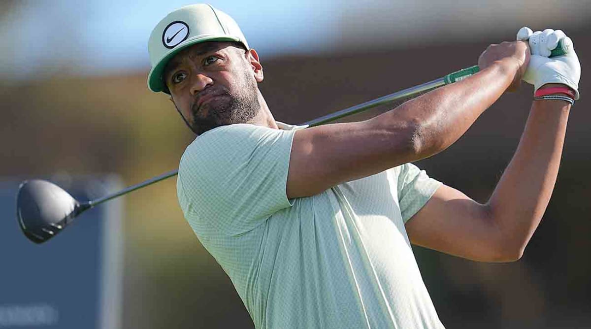 tony finau farmers insurance open 0038