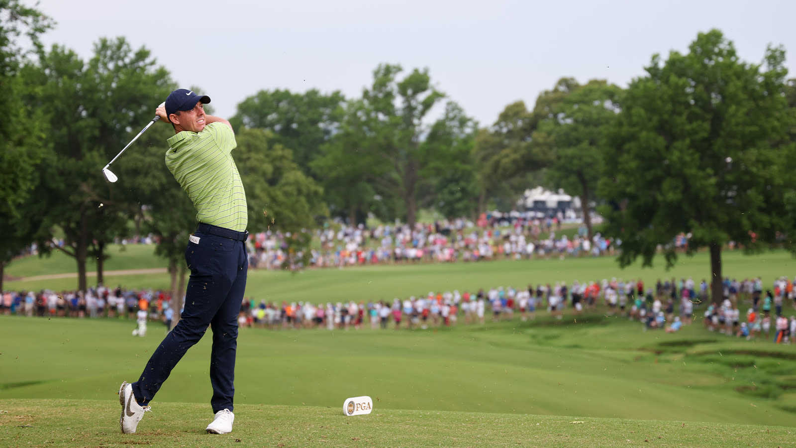 top of rory mcilroy swing 0037