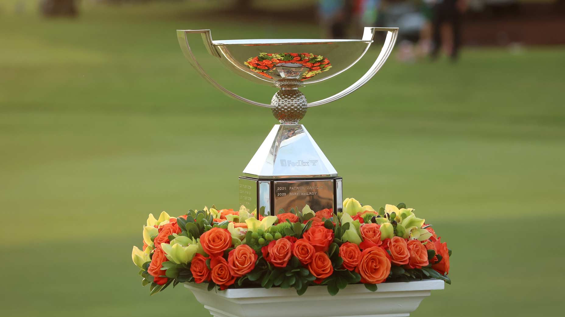tour championship trophy 0010
