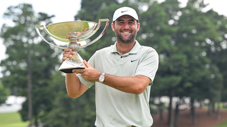 tour championship trophy 0020