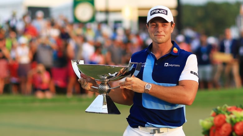 tour championship trophy 0041