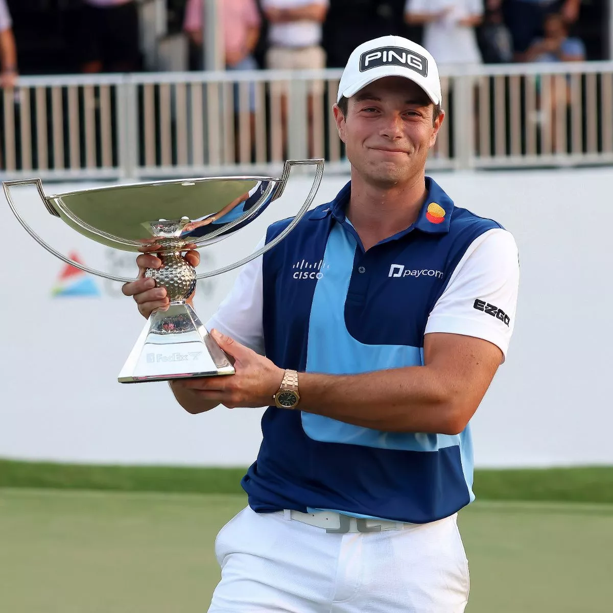 tour championship trophy 0049