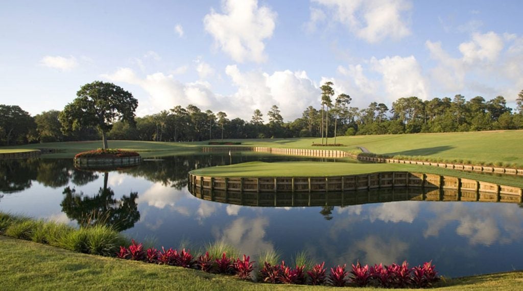 tpc 17th hole