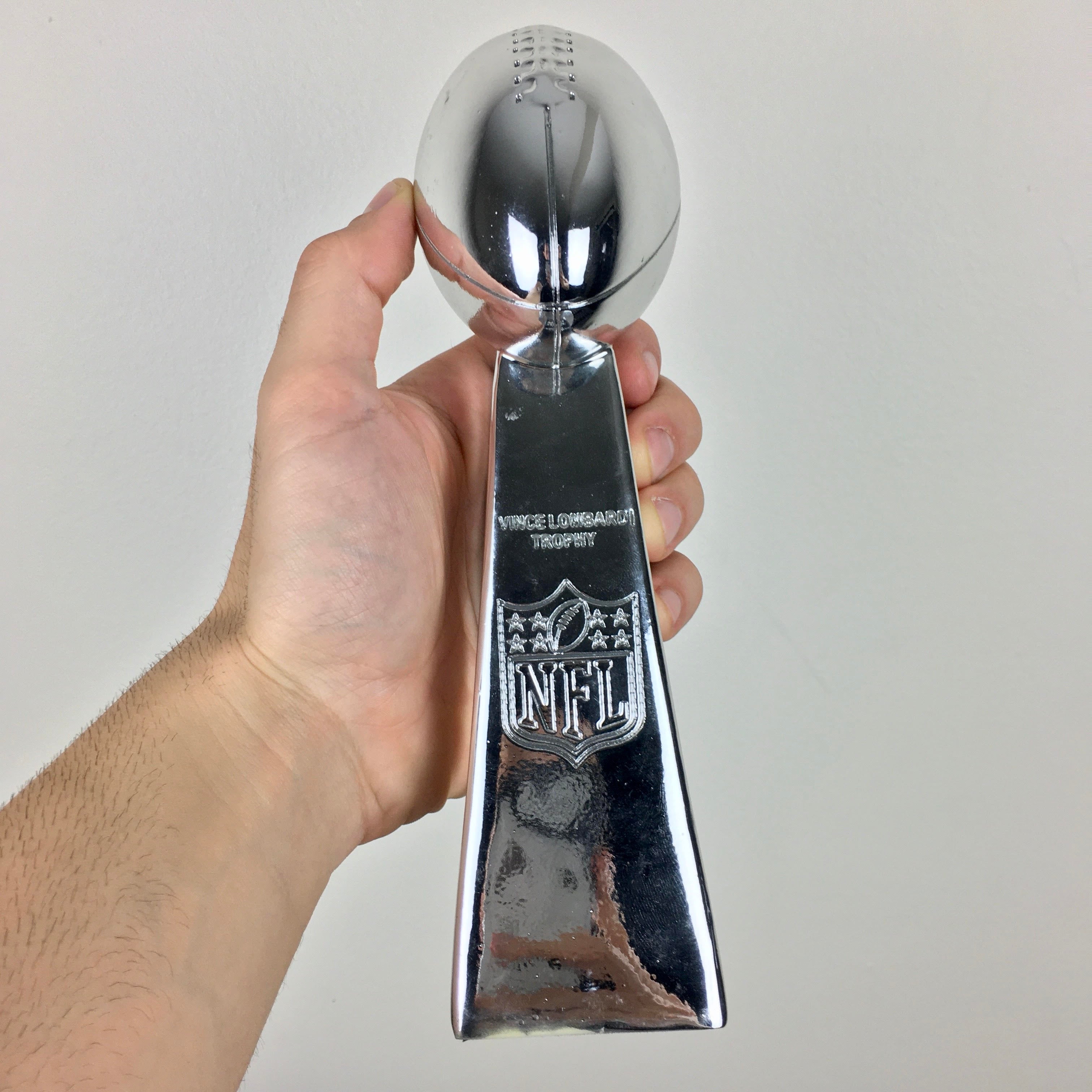 trophy for super bowl 0040