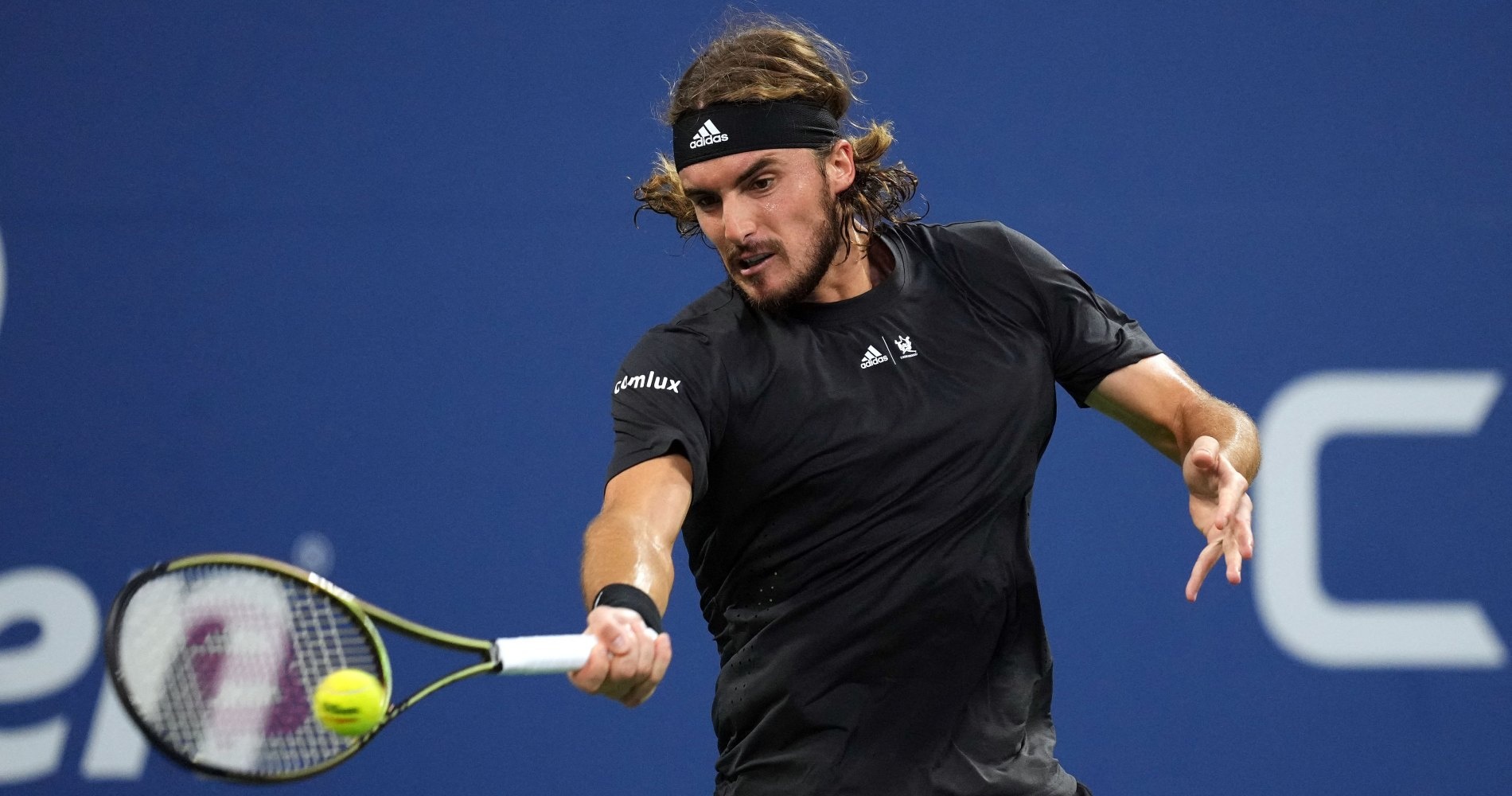 tsitsipas forehand 0017