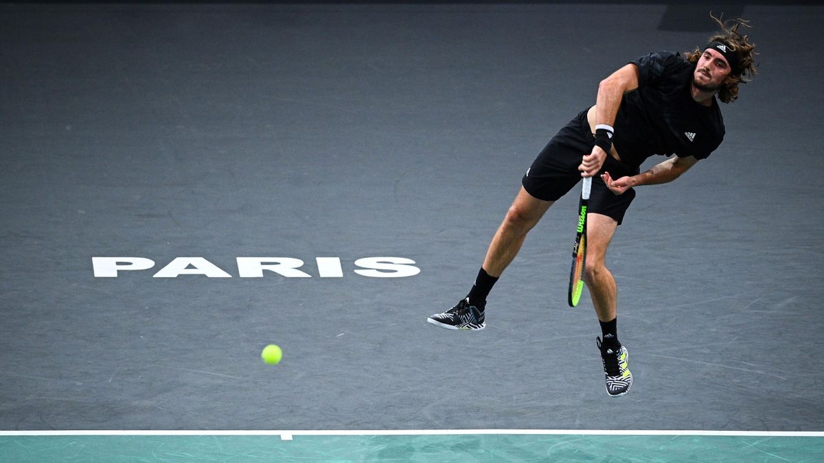 tsitsipas serve 0019