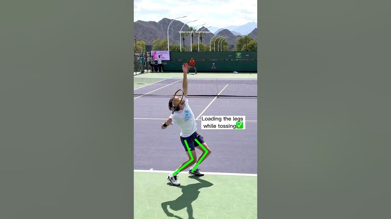 tsitsipas serve 0037