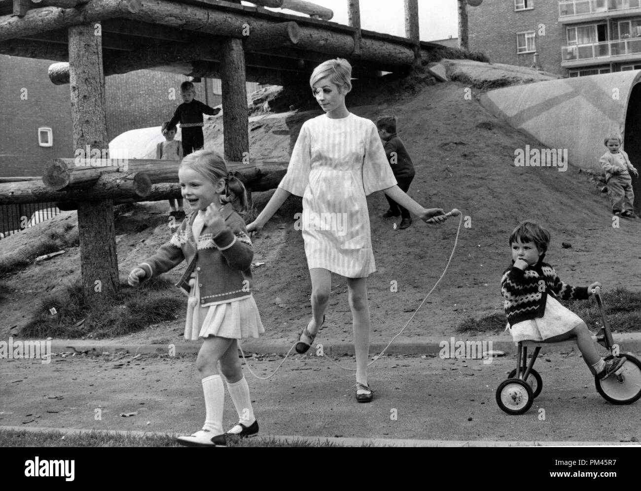 twiggy 1966 0028