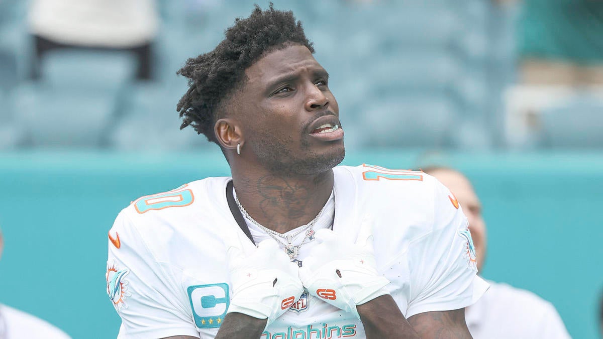 tyreek hill image