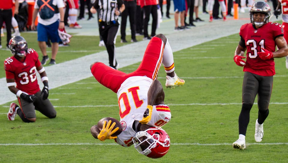 tyreek hill picture