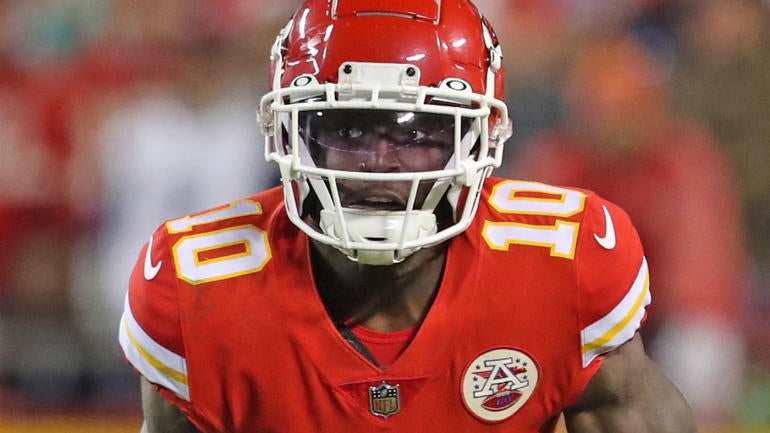tyreek hill raiders 0021