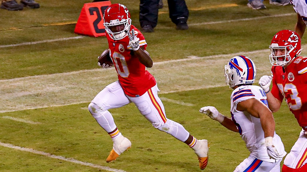 tyreek hill vs bills 0013