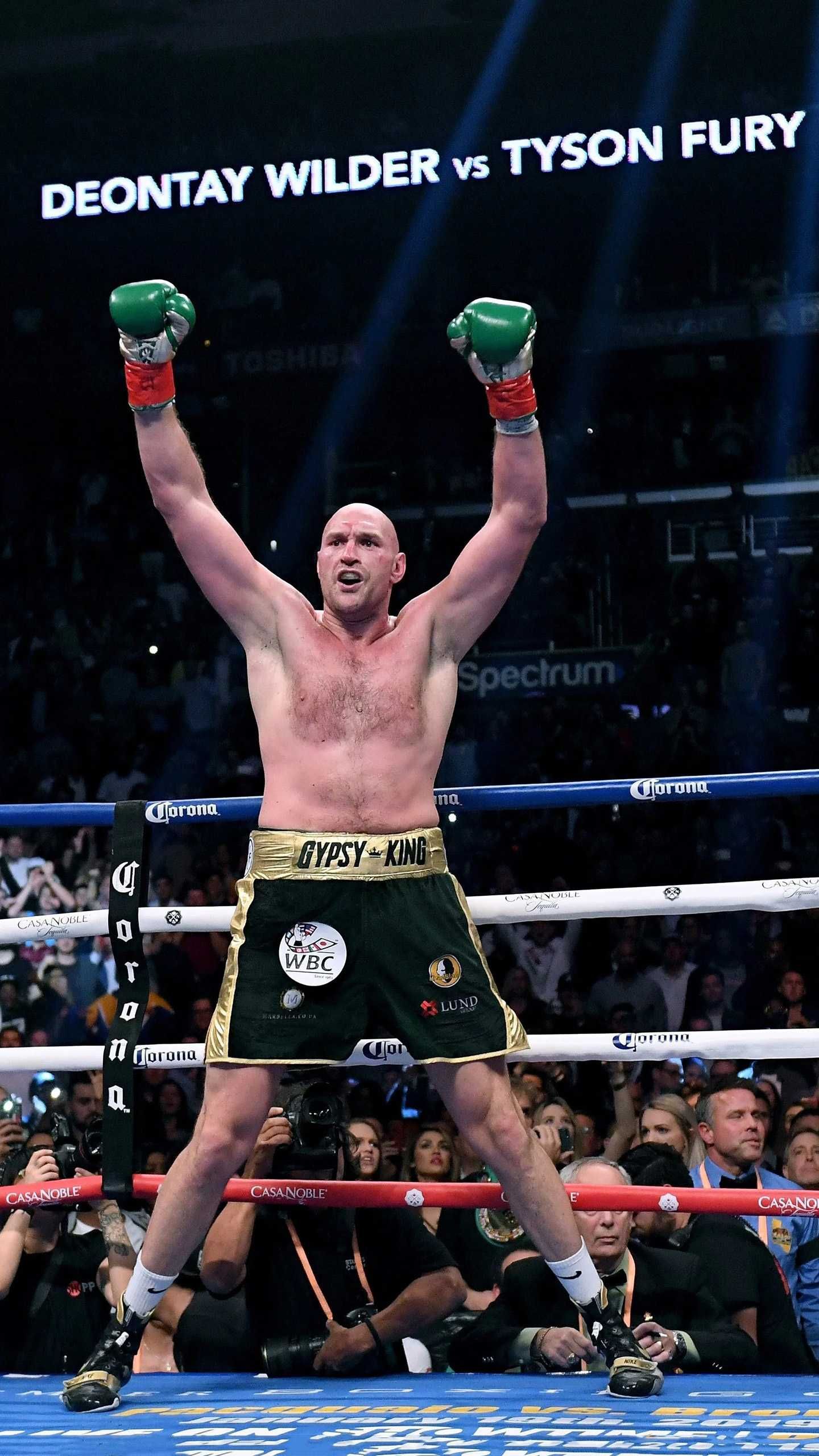 tyson fury knocks out deontay wilder