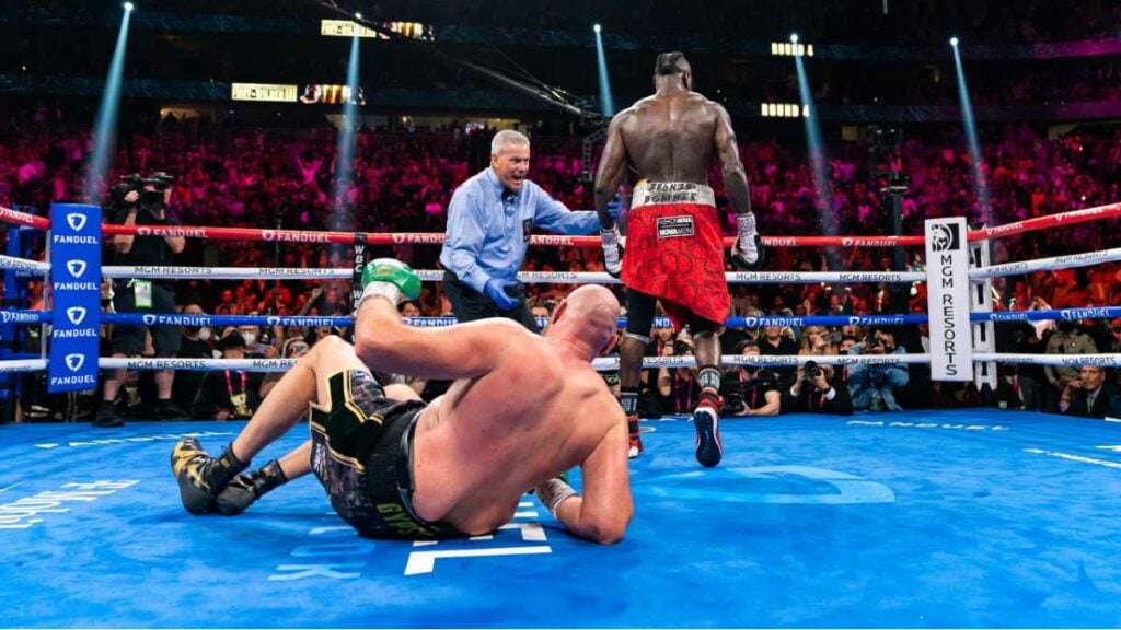 tyson fury knocked down 0030