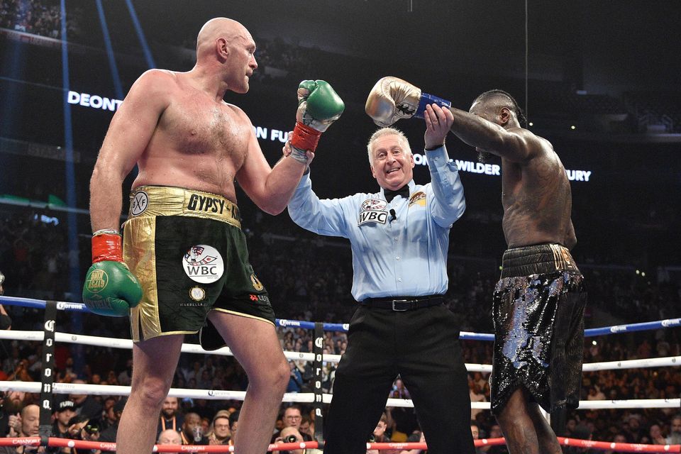 tyson fury knocked down 0037