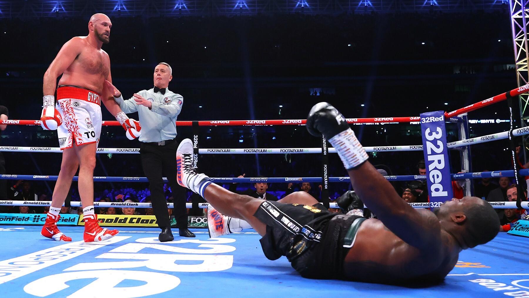 tyson fury knocked down 0040