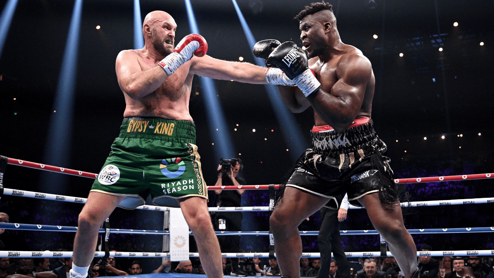 tyson fury knocks out deontay wilder 0036