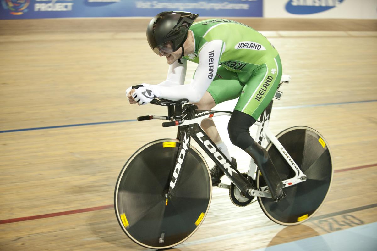 uci hour record 0044