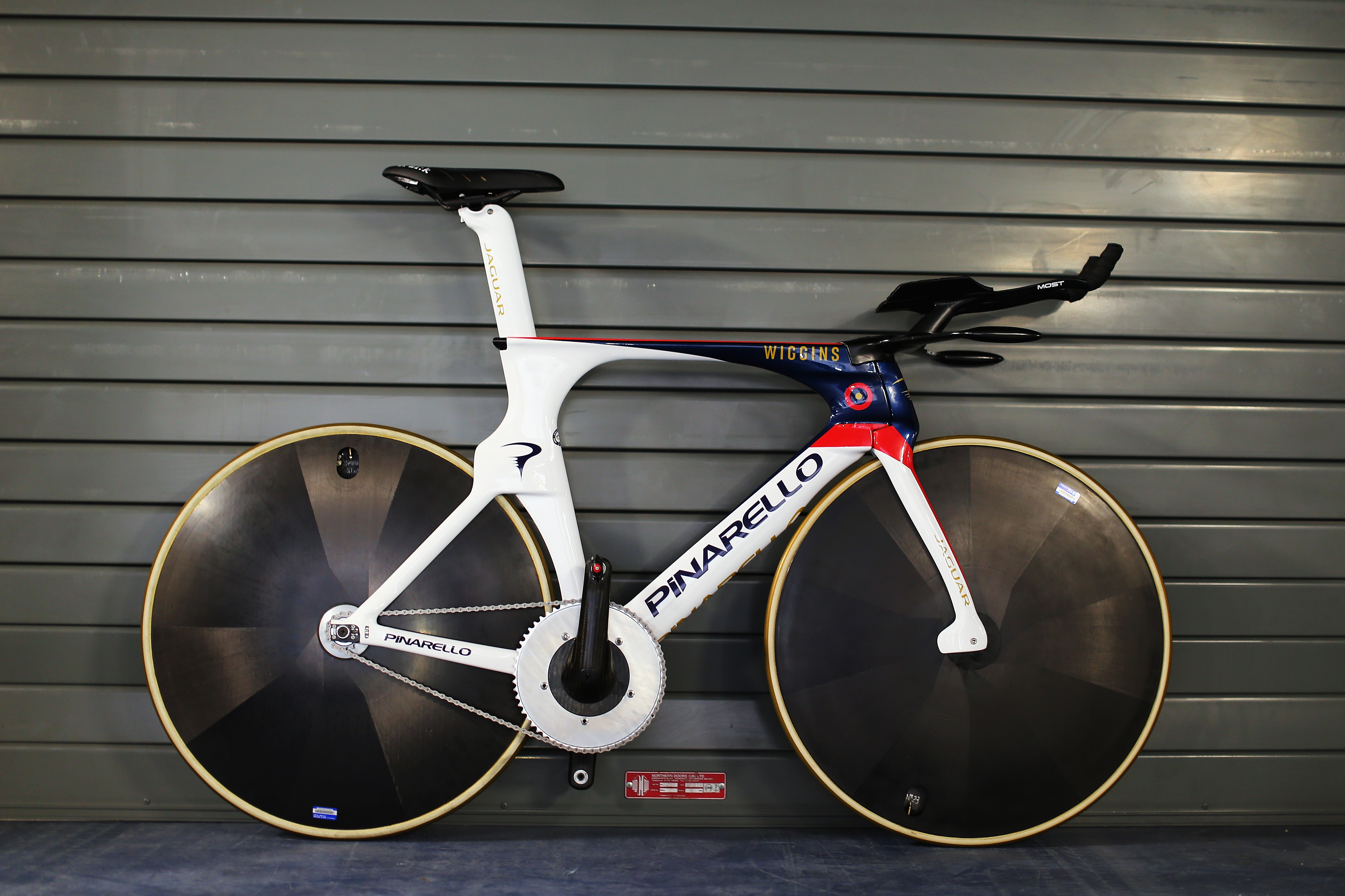 uci hour record 0048