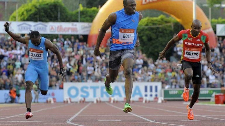 usain bolt finish line 0030