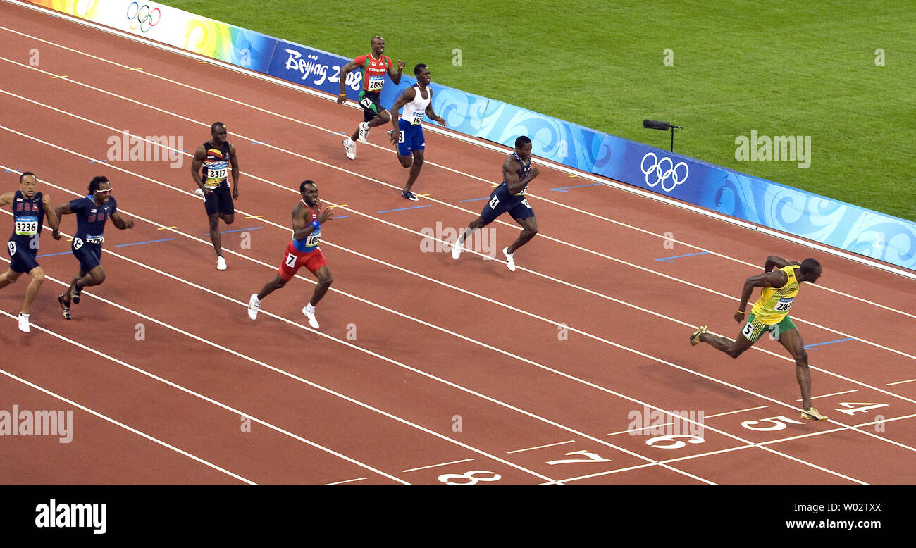 usain bolt finish line 0040