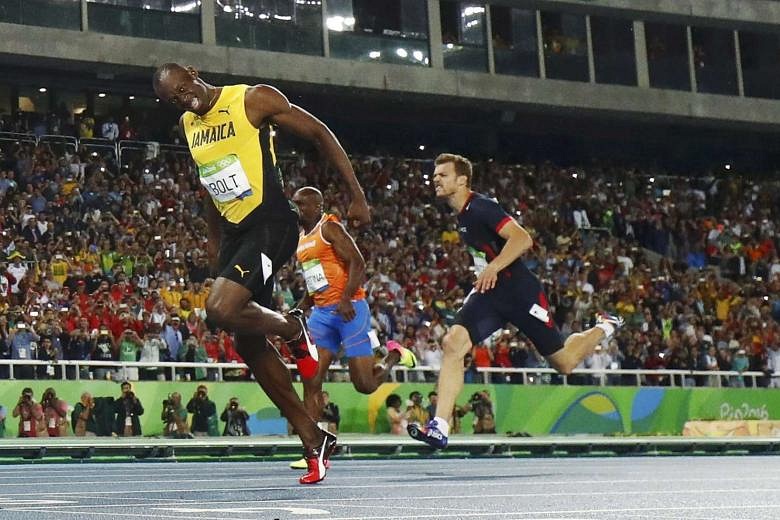 usain bolt finish line 0048