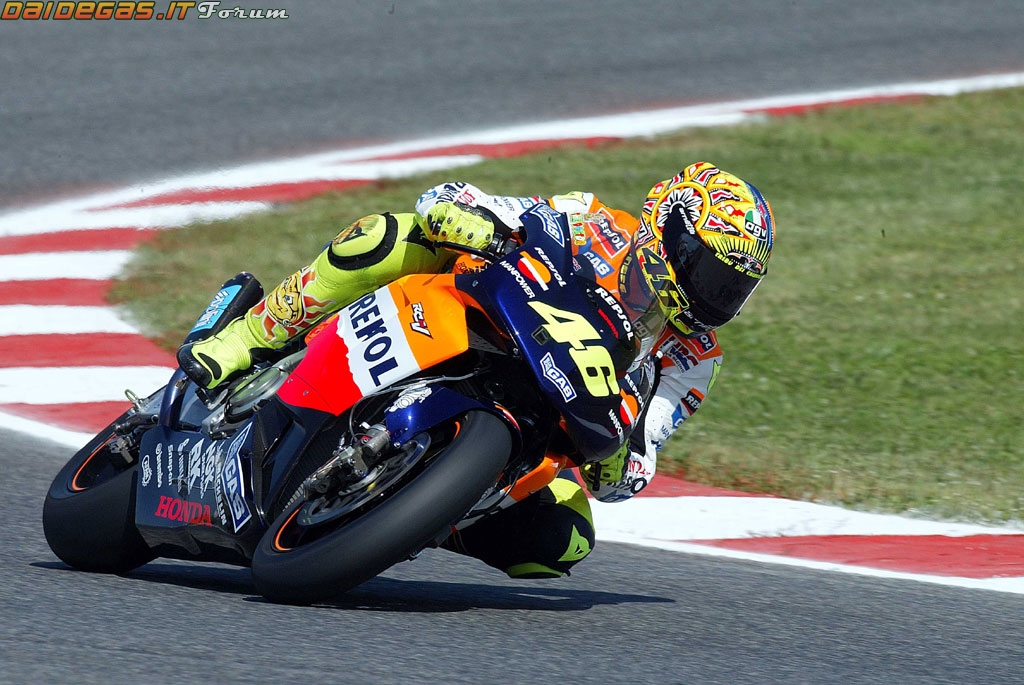 valentino rossi legendary moments