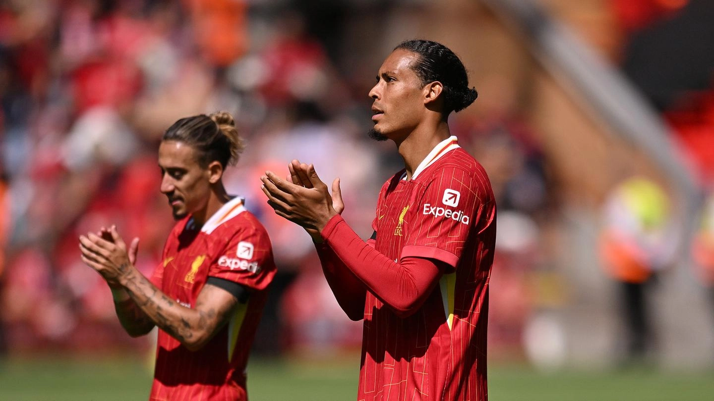 van Dijk photo 0074