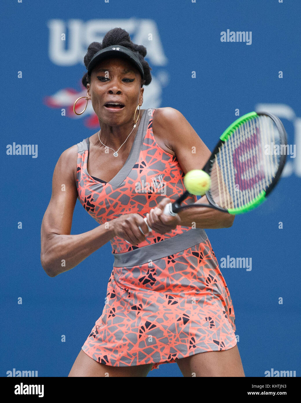 venus williams backhand analysis