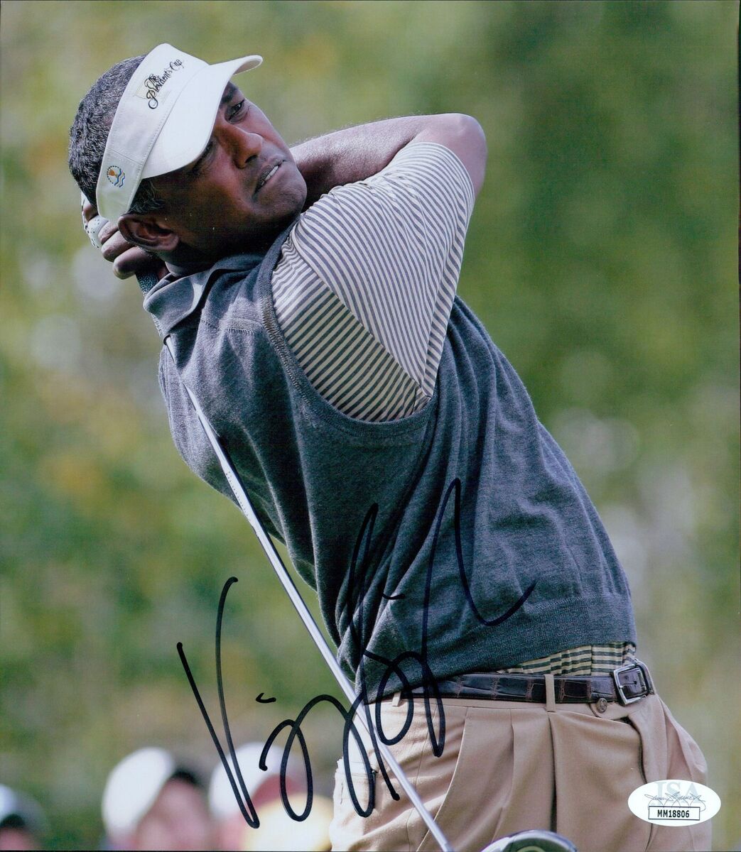 Vijay golfer 0034