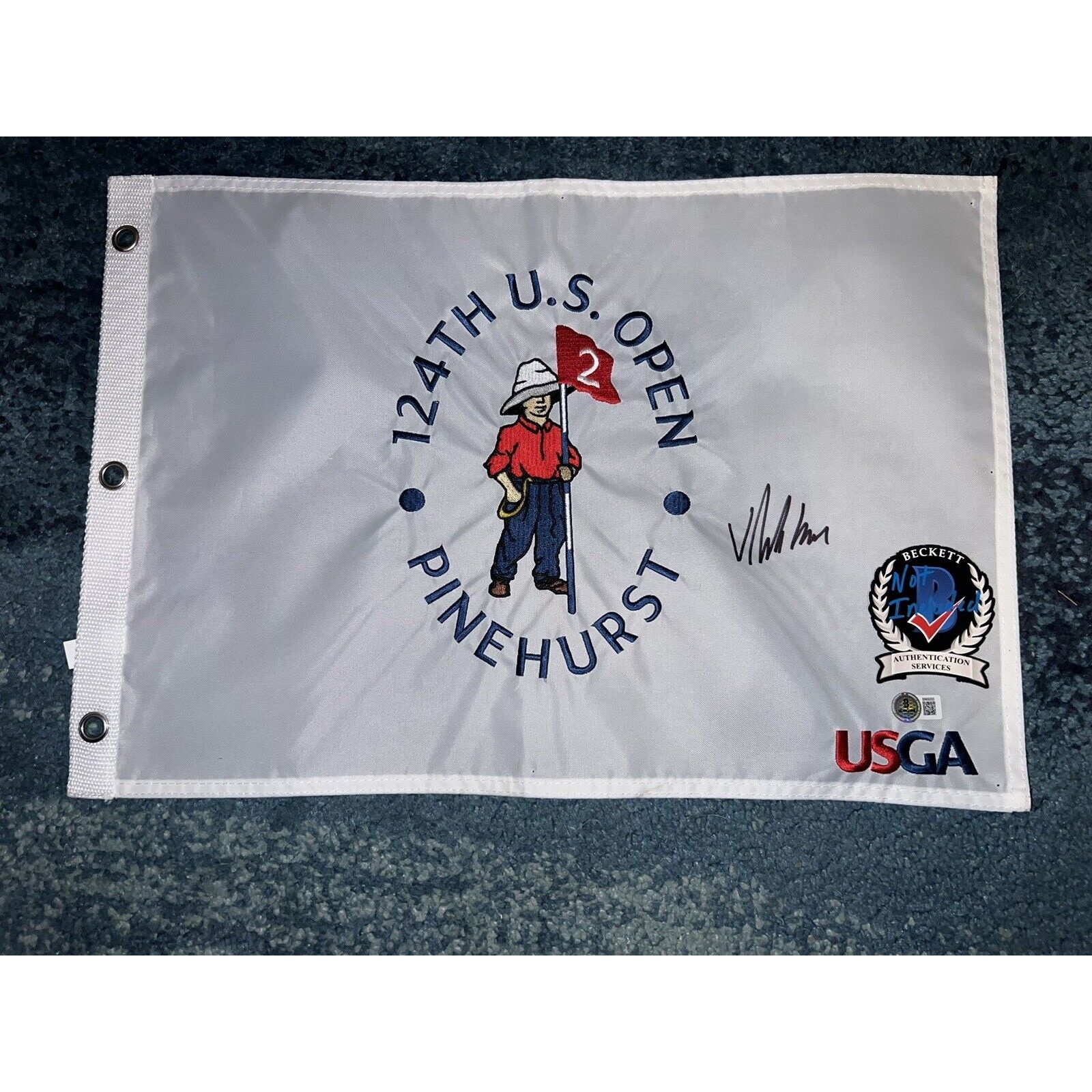 viktor hovland autograph 0030