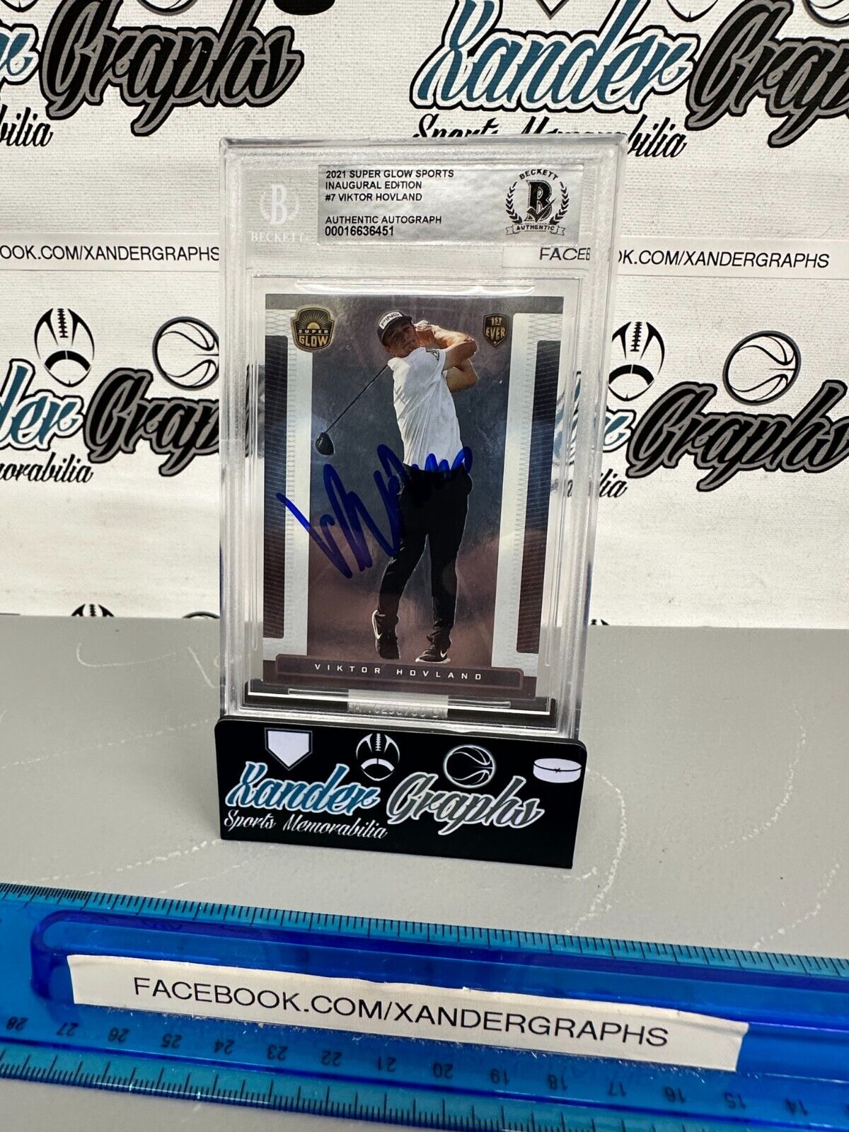 viktor hovland autograph 0049