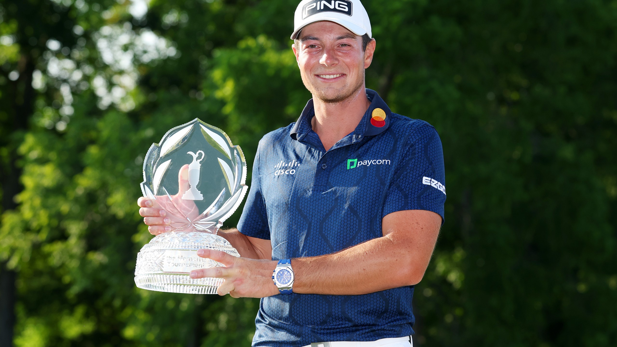viktor hovland signature logo