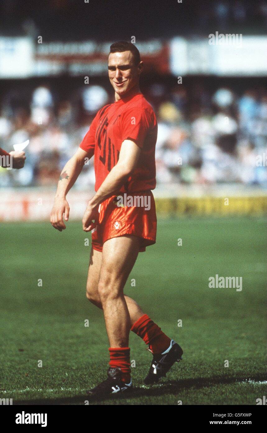 vinnie jones soccer photo 0039