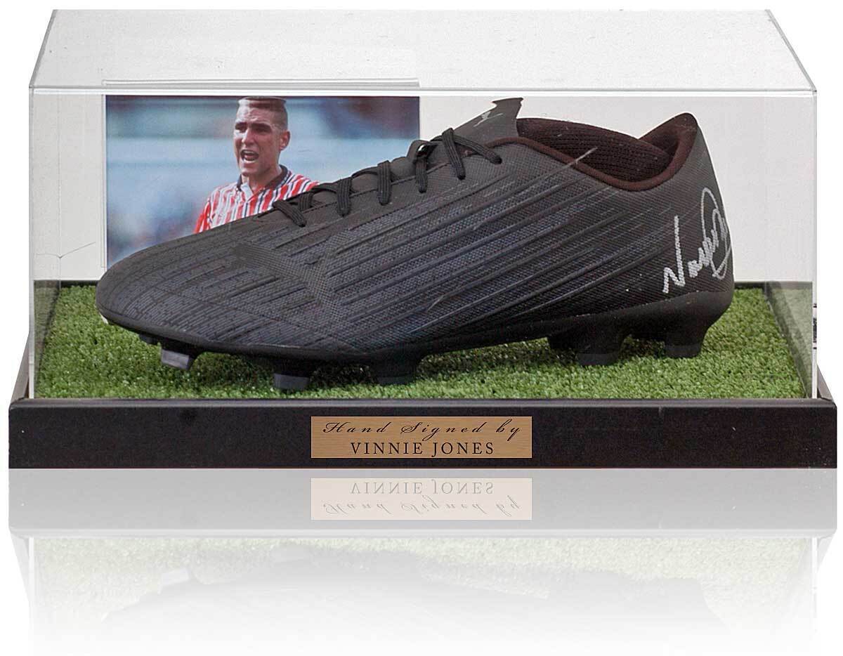 vinnie jones soccer photo 0051