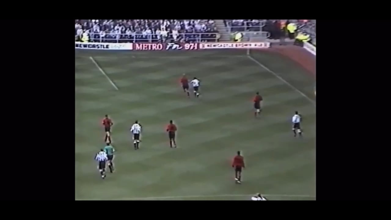 vinnie jones soccer photo 0062